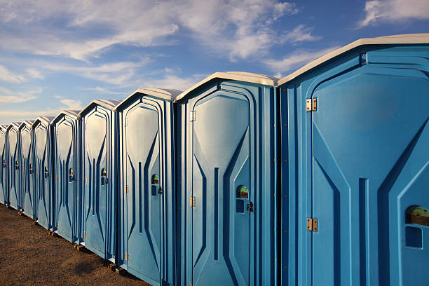 Best VIP or Luxury Restroom Trailers  in Lake Holiday, VA